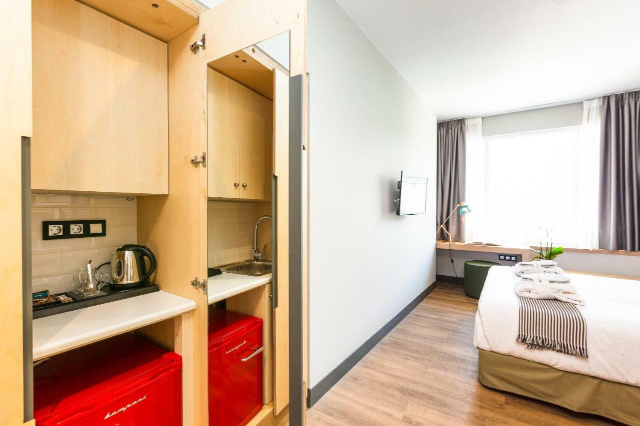 St. Bjur Suites Atene Esterno foto