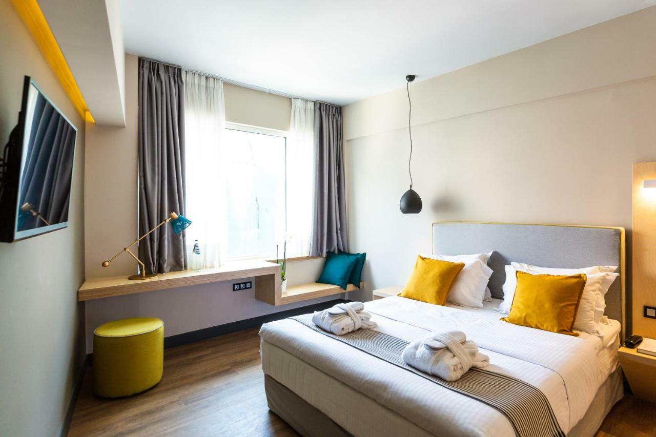 St. Bjur Suites Atene Esterno foto